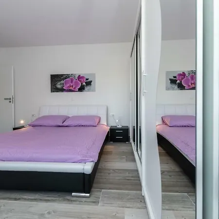 Villa Barbara-holiday With Sea View